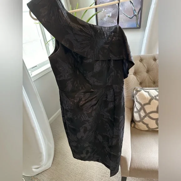 Stunning Aidan Mattox Black Jacquard Off Shoulder Dress Size 8